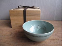 柳海剛の青磁象嵌唐子鉢